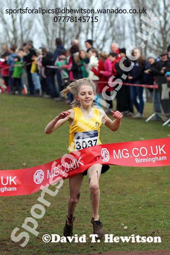Under-13 girls winner Inter Counties Cross Country, Cofton Park, Birmingham. Photo: David T. Hewitson/Sports for All Pics